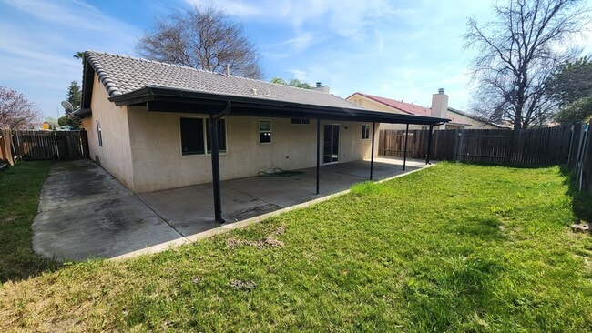 Building Photo - 409 Harvest Creek Rd