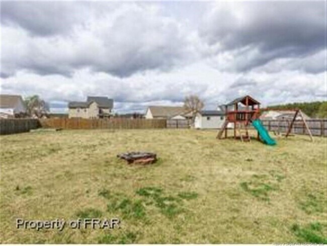Building Photo - 175 Wind Brook Ct