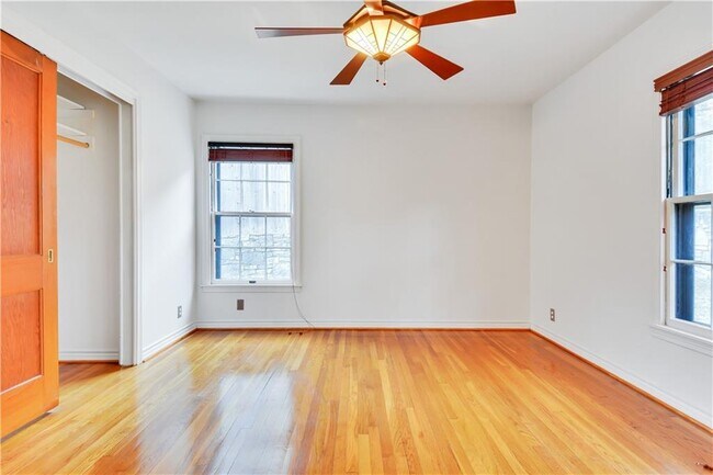 Building Photo - 2300 Rebel Rd