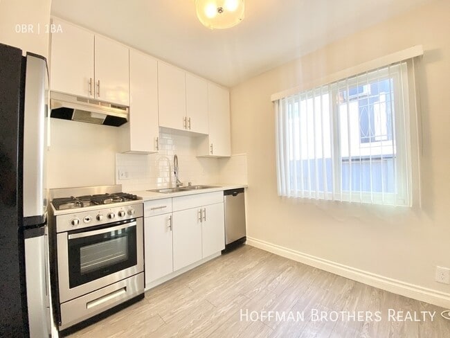 Building Photo - 1134 N Ogden Dr