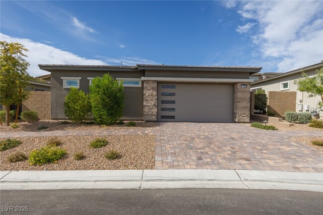 Building Photo - 929 Silverfir Ct