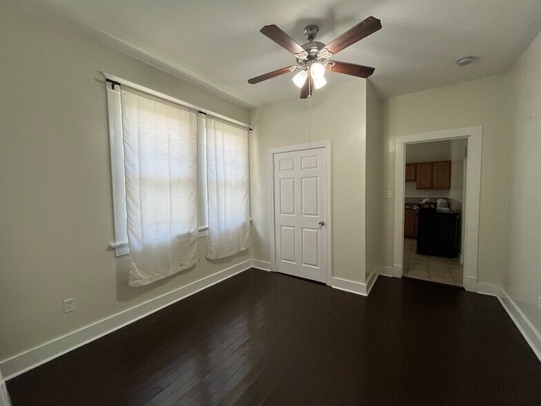 Building Photo - 4224 Ulloa St