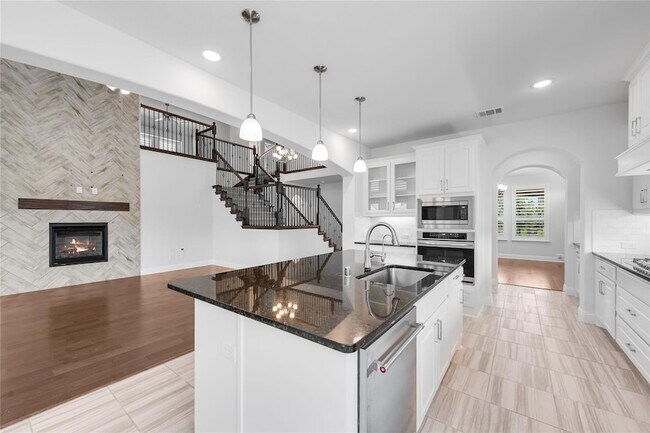 Building Photo - 12443 Dove Chase Ln