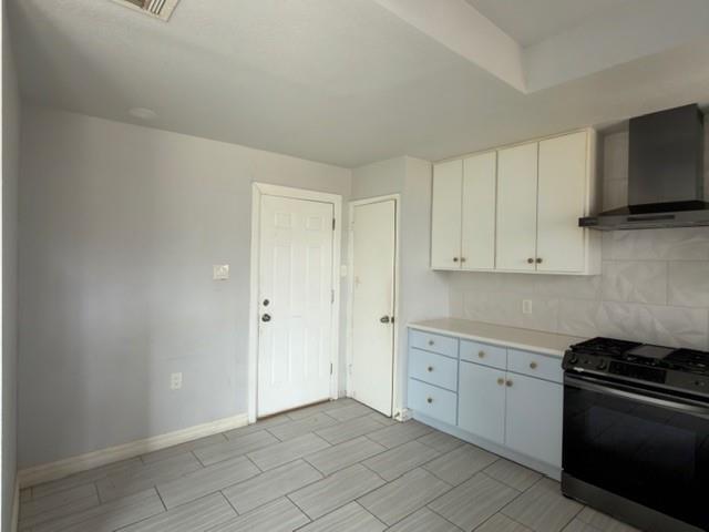 Building Photo - 9122 Clearwater Dr