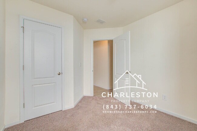 Building Photo - 183 Brittondale Rd