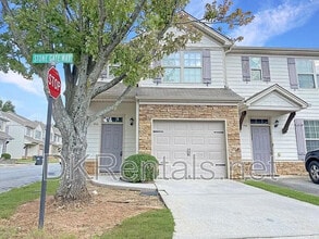 Building Photo - Room in Townhome on Stone Gate Way