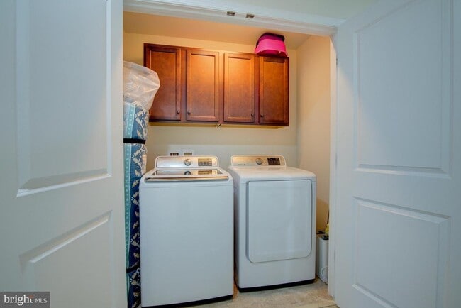 Building Photo - 42363 Alder Forest Terrace