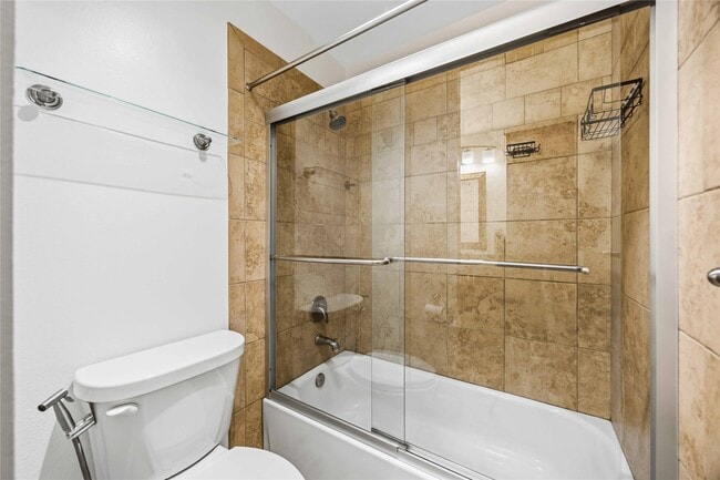 Building Photo - 2100 Commonwealth St