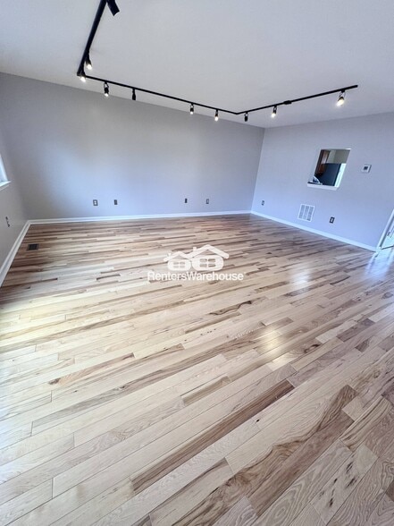 Building Photo - 34 Wellspring Cir