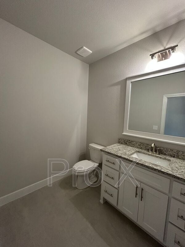 Building Photo - 2400 Salmon St