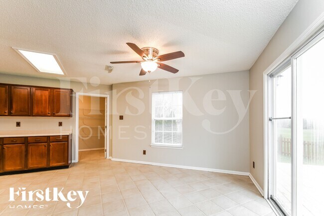 Building Photo - 19528 Windwood Pkwy