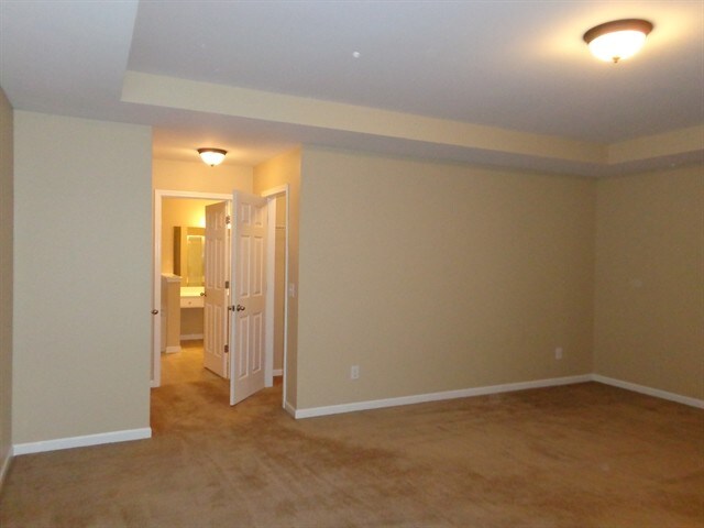 Building Photo - 1808 Bunting Way Dr