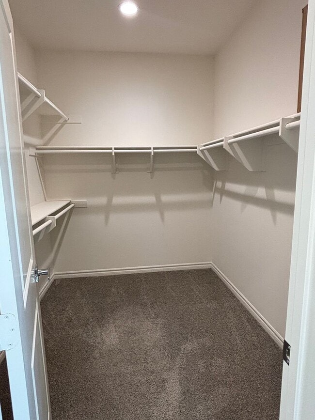 Building Photo - $500 OFF SECOND MONTH RENT SPECIAL!! - Bright Four-Bedroom Townhome in Whittier and Walkable Palm...
