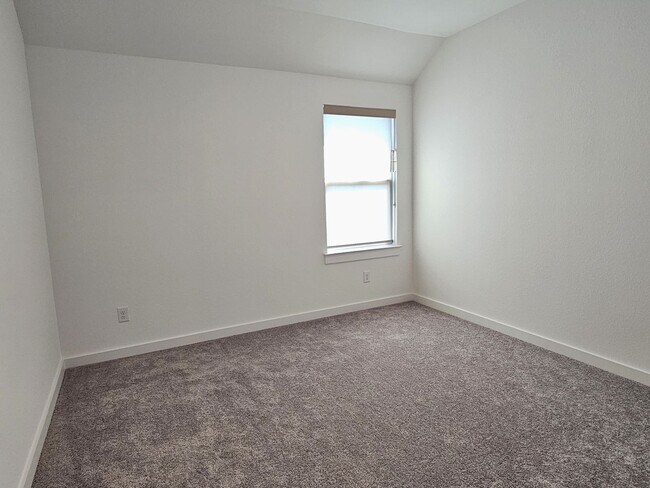 Building Photo - Gorgeous Wolf Ranch 4 Bed /  3 Bath Home!