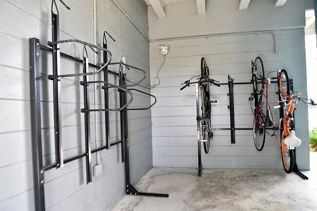 Building Photo - 151 N Orlando Ave