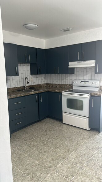 Building Photo - 1101 NW 55th Ave