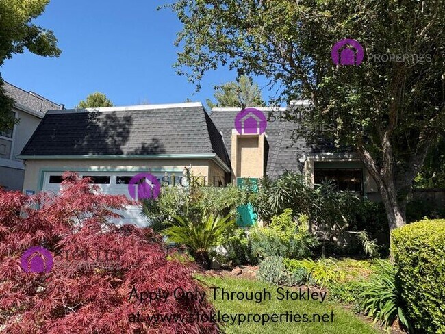 Building Photo - 1484 Cortez Ct