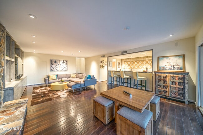 Building Photo - 4455 E Moonlight Way