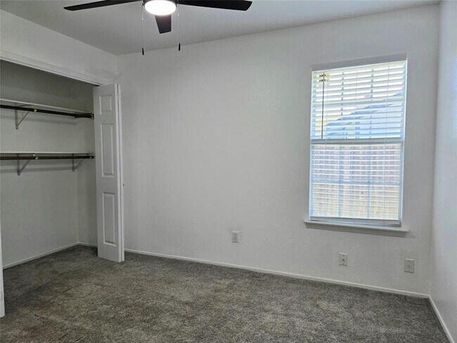 Building Photo - 602 Buckboard Blvd