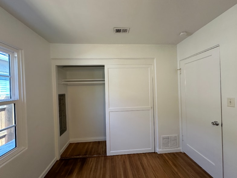 Building Photo - 4622 67th St