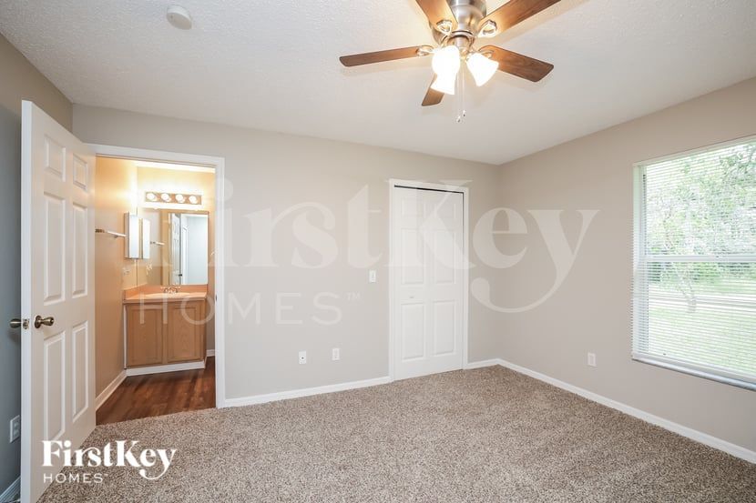 Building Photo - 415 Calhoun St