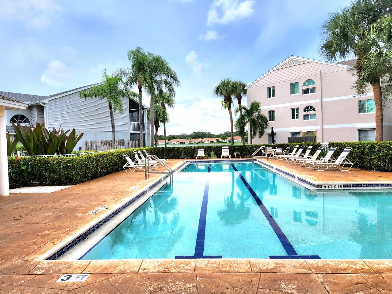 Building Photo - 2820 Citrus Lake Dr