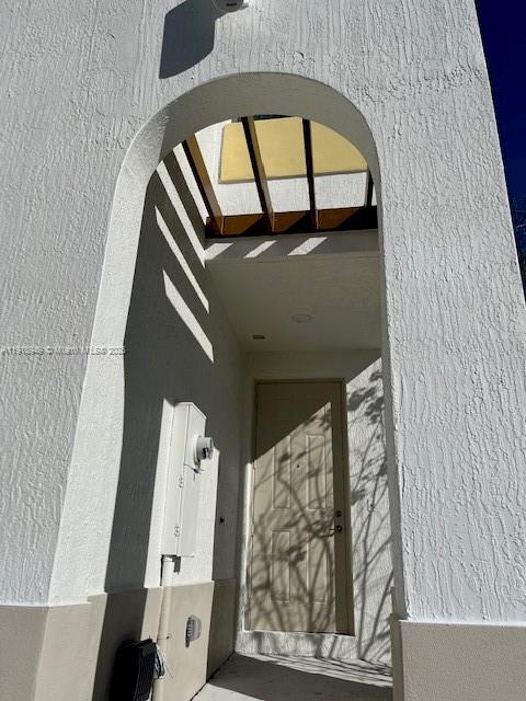 Building Photo - 6280 SW 47th Ct