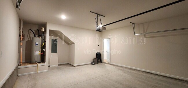 Building Photo - 336 Sinclair Ct