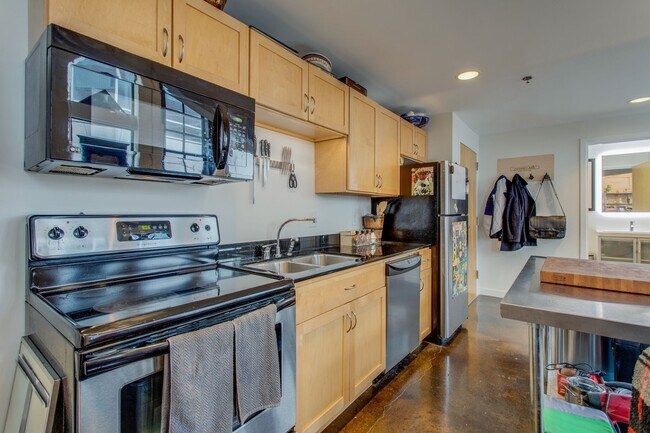 Building Photo - 239 Rep John Lewis Way N