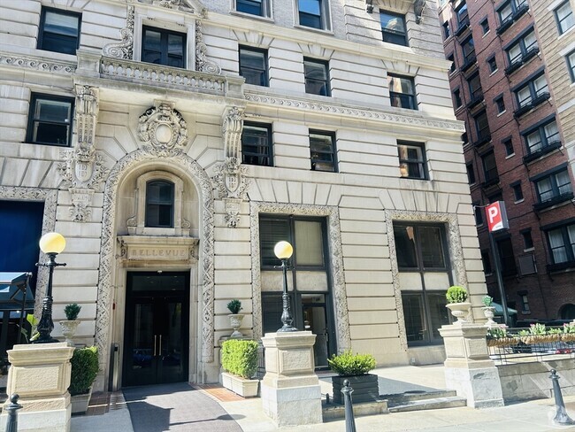 Building Photo - 21 Beacon St