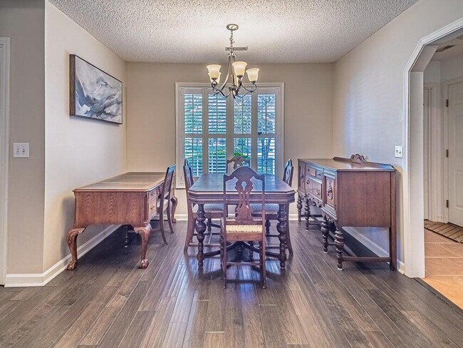 Building Photo - 1265 Cutleaf Dr