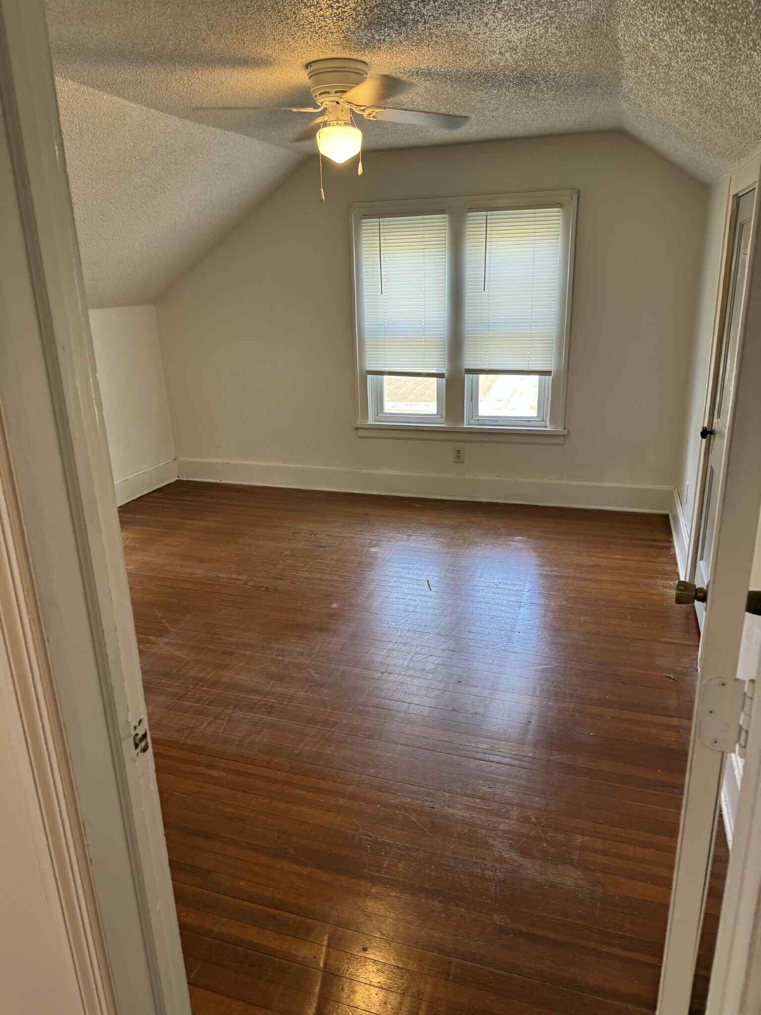 Building Photo - 682 Beecher Ave