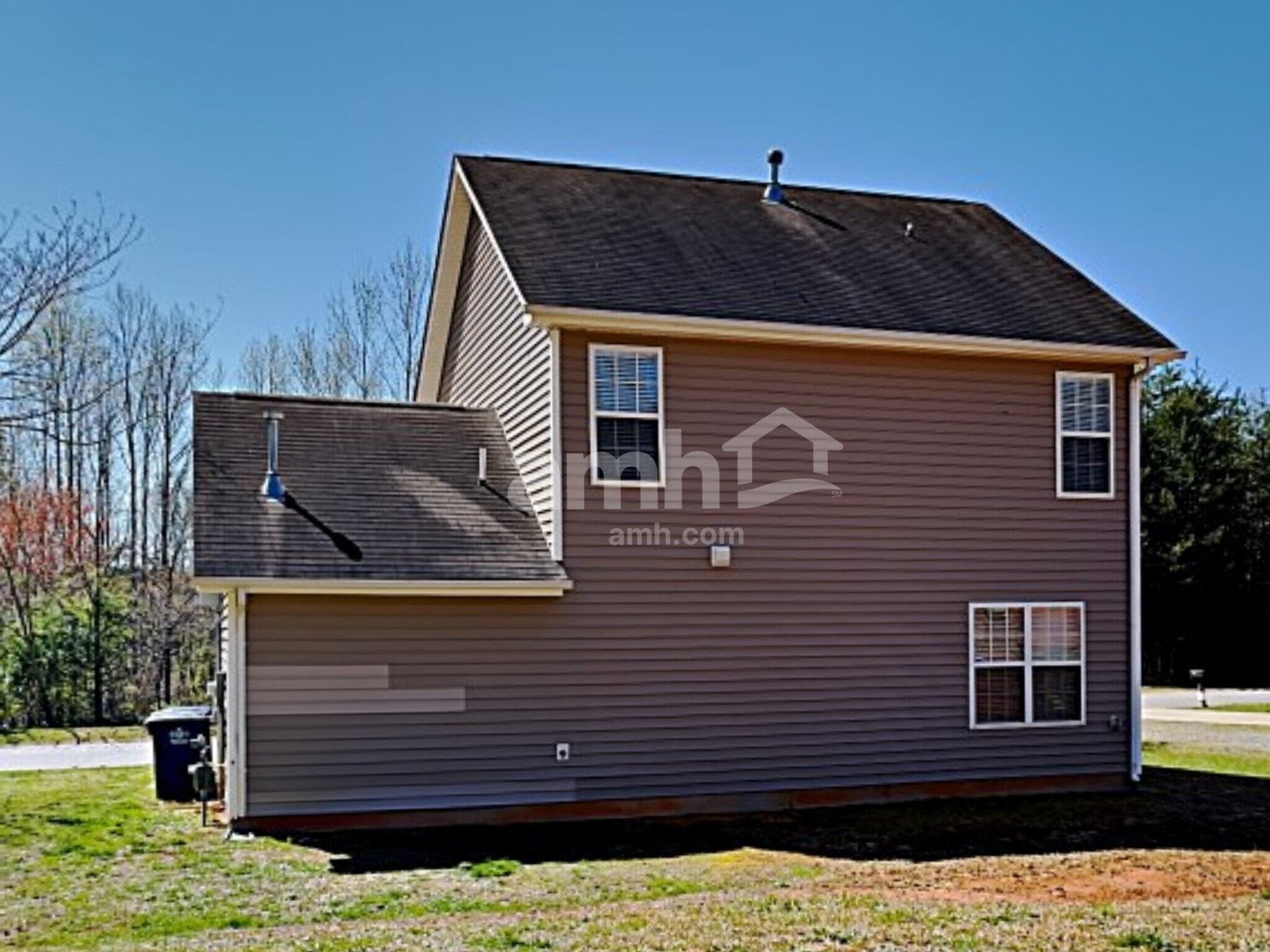 Building Photo - 3149 Talladega Ct