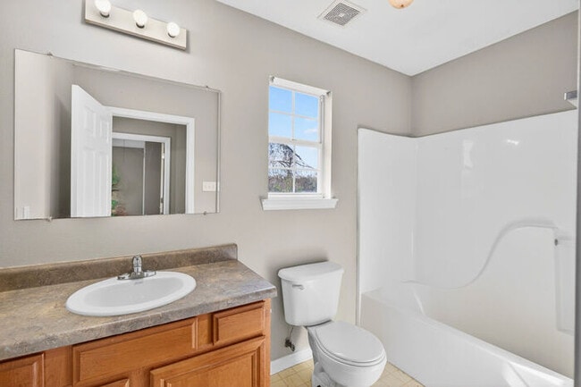 Building Photo - 1997 Todd Cove