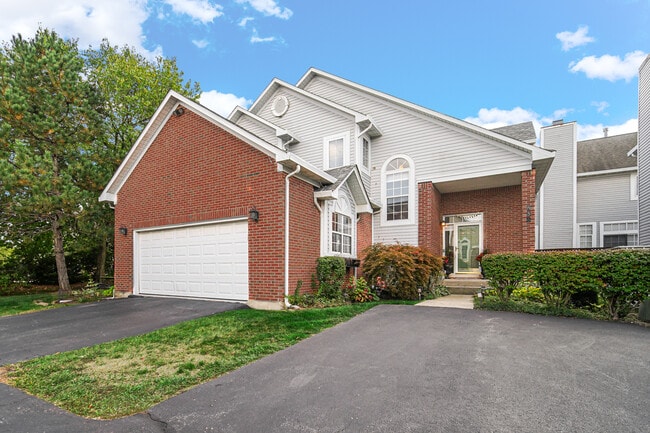 Building Photo - 436 W Parkside Dr