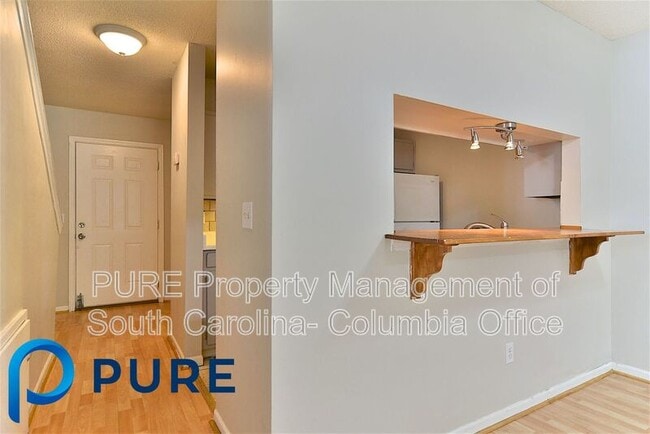 Building Photo - 144 Springwoods Lake Point