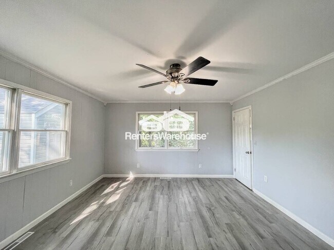 Building Photo - 1341 Boxwood Cir