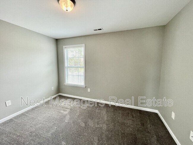 Building Photo - 12 Agdon Landing