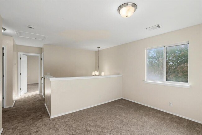 Building Photo - 172 Discovery
