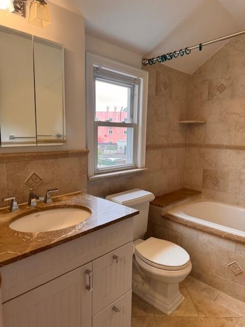 Building Photo - 47 Aqueduct Ave