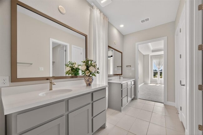 Building Photo - 4906 Tanyard Manor Dr