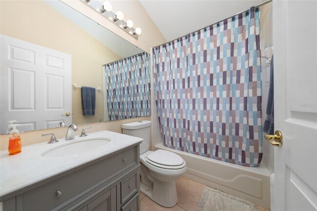 Building Photo - 1610 Oak Hill Trail