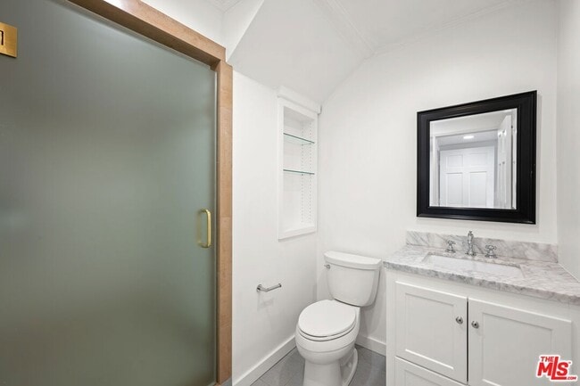 Building Photo - 17088 Palisades Cir
