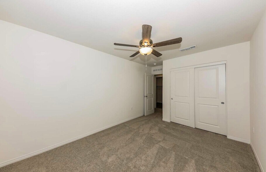 Building Photo - 2444 Gunner Ridge Way