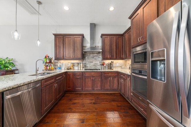 Building Photo - 1112 Andrews St