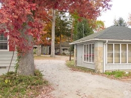 Building Photo - Bent Oaks