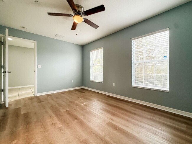 Building Photo - 10144 Arbor Run Dr