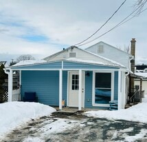 Building Photo - 21 1st Ave