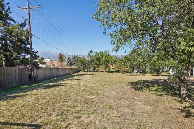 Building Photo - Market at Chapel Hills 4BD on .6 acre Lot