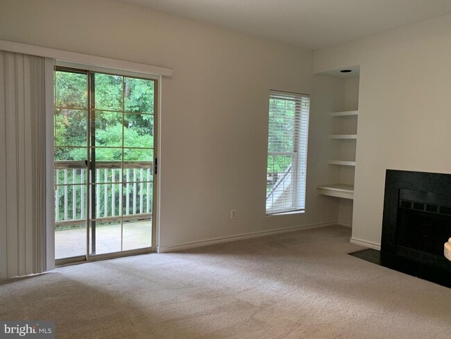 Building Photo - 12158 Penderview Ln